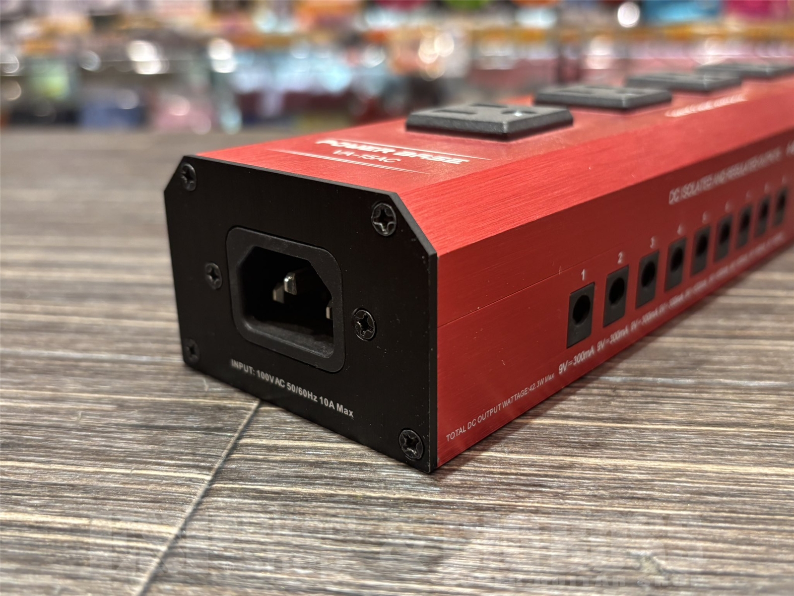 【即納可能 / 新品特価】Vital Audio(バイタルオーディオ) / POWER BASE VA-15 AC　京都店【新春初売りお年玉セール対象商品】