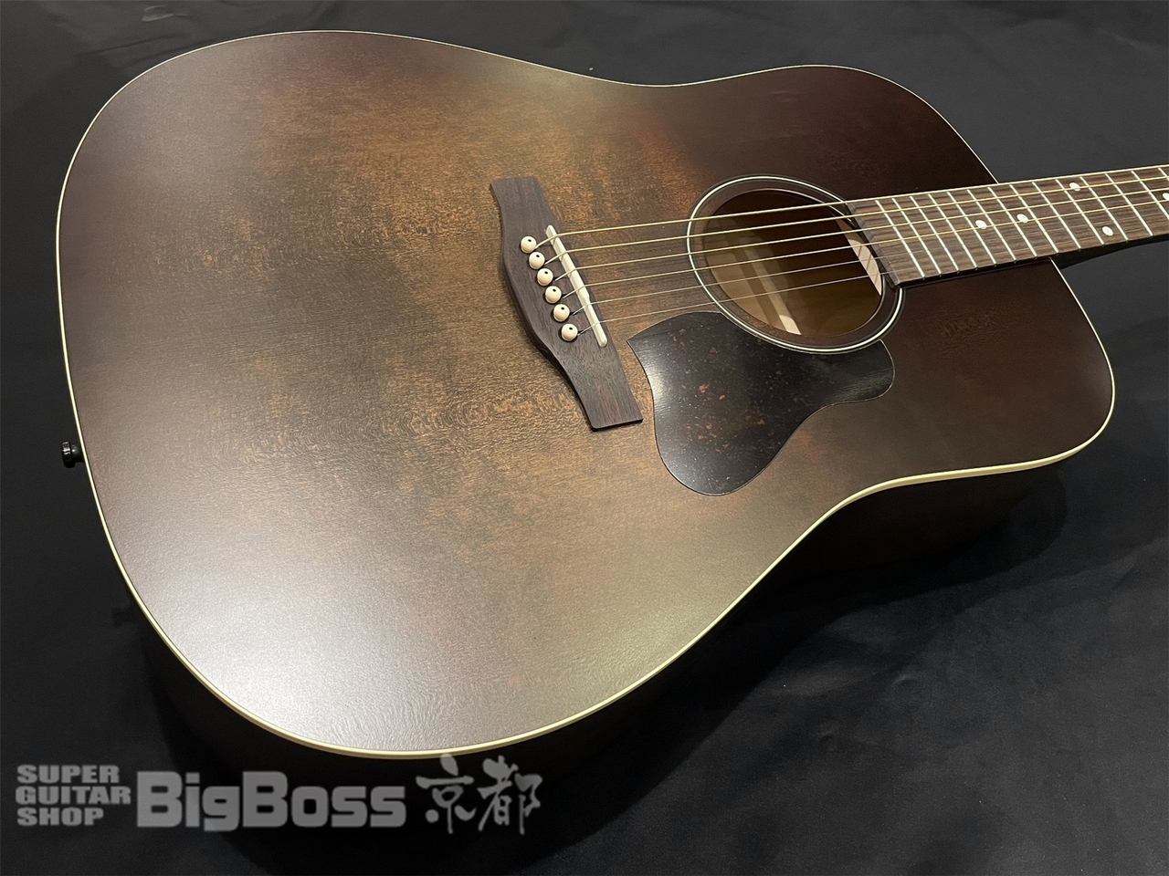 【即納可能 / 新品特価】Art&Lutherie(アートアンドルシアー) Americana / Bourbon Burst 京都店