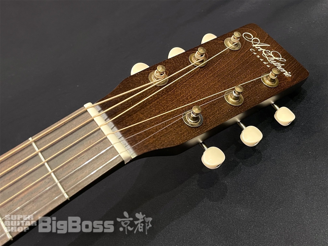 【即納可能 / 新品特価】Art&Lutherie(アートアンドルシアー) Americana / Bourbon Burst 京都店