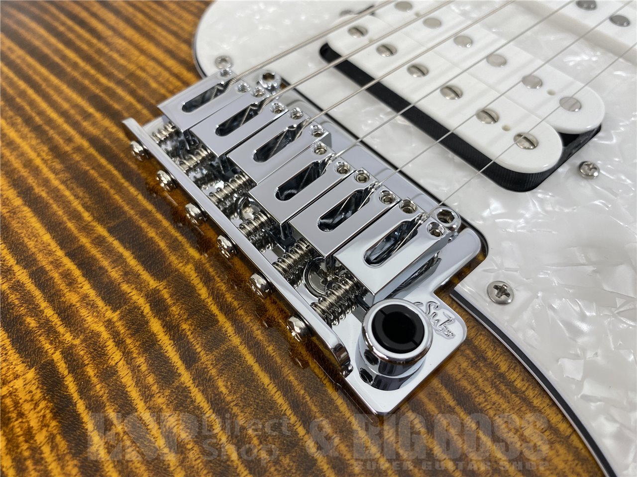 【即納可能】Suhr(サー) Standard Plus / Bengal Burst / Pau Ferro お茶の水駅前店(東京)