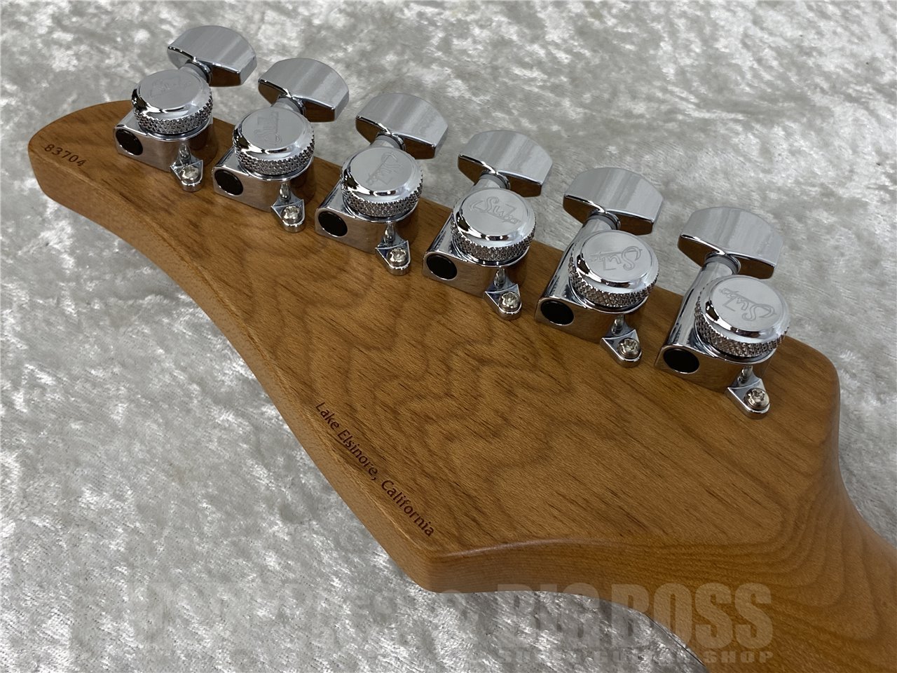 【即納可能】Suhr(サー) Standard Plus / Bengal Burst / Pau Ferro お茶の水駅前店(東京)