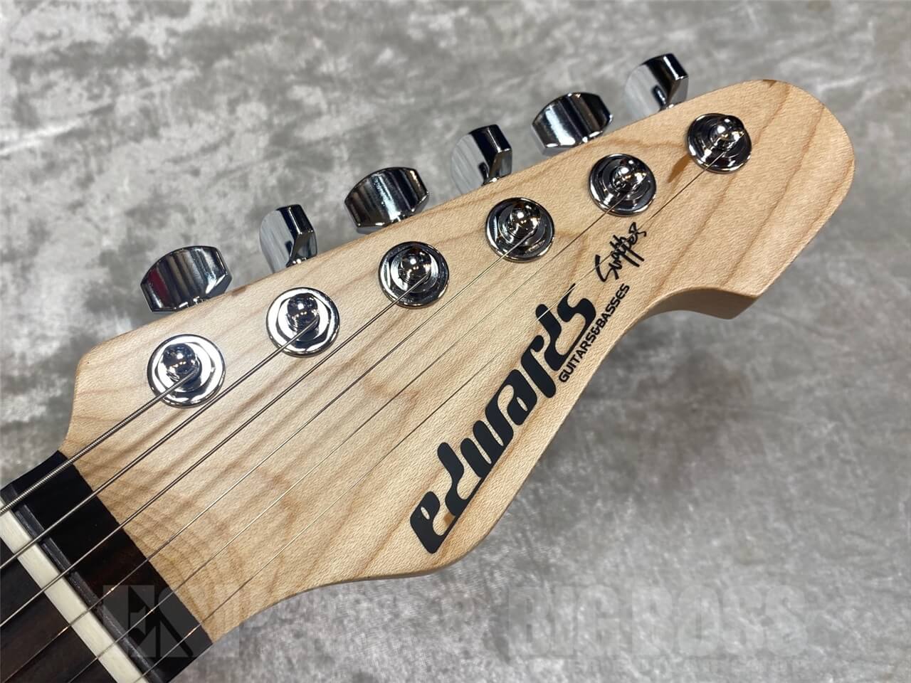 【即納可能】EDWARDS E-SNAPPER-AL/R / Off white GWS