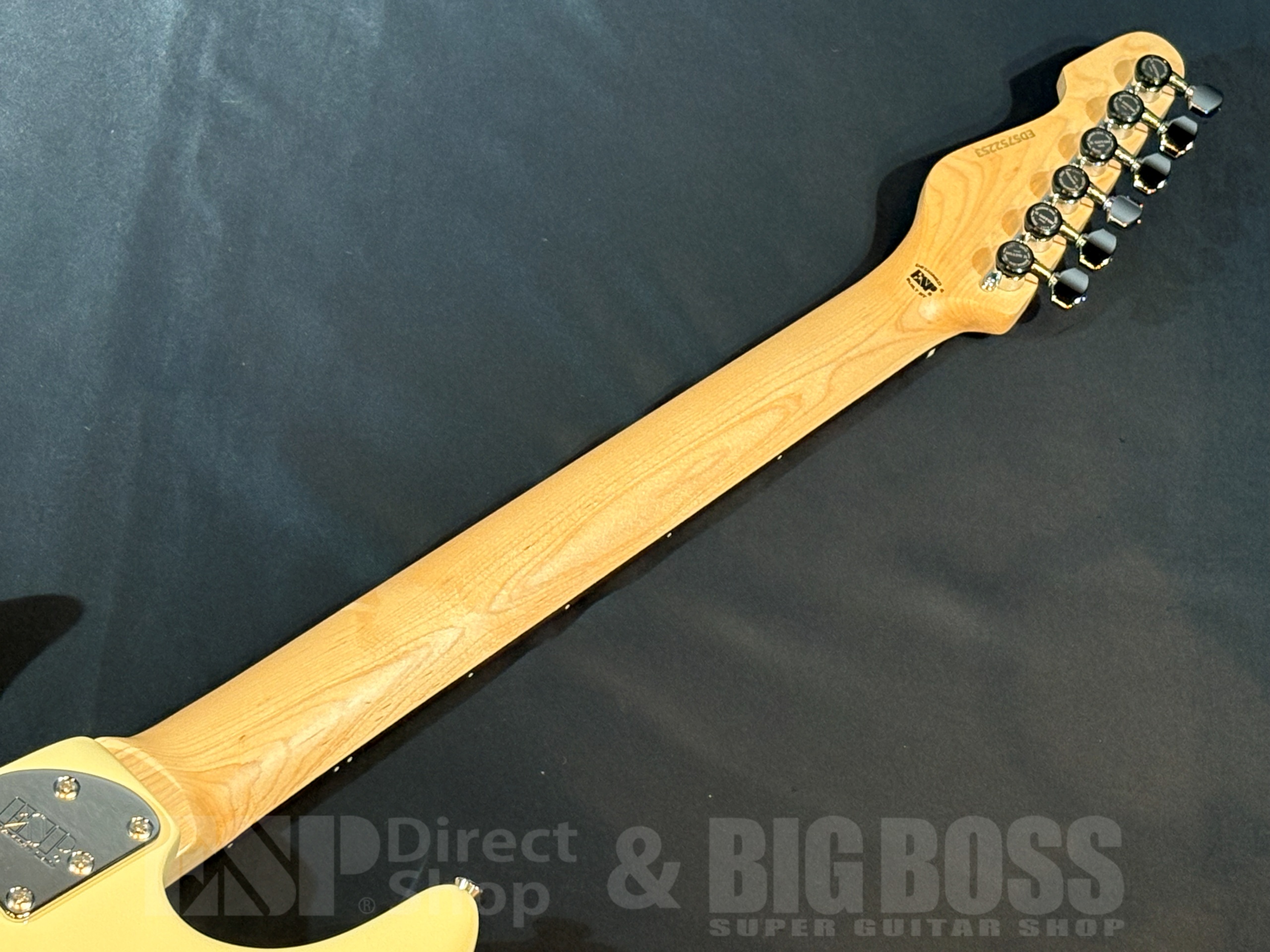 【即納可能】EDWARDS(エドワーズ) E-SNAPPER-AL/R / Off white 大阪店