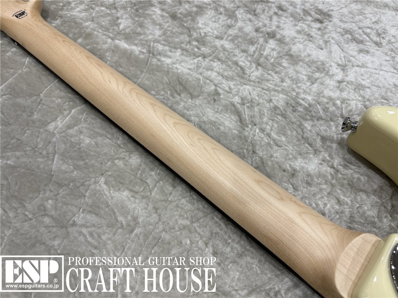 【即納可能】EDWARDS / E-SNAPPER-AL/R / Off white 渋谷店