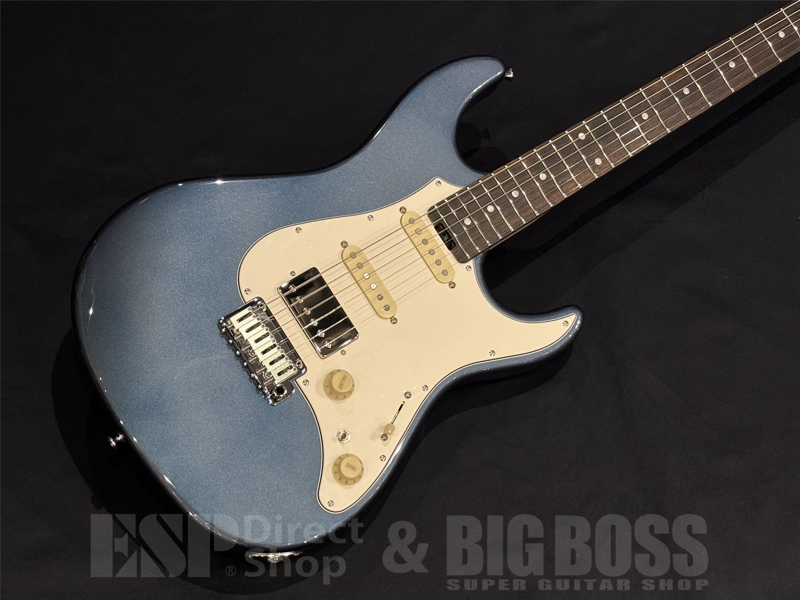 【即納可能】EDWARDS(エドワーズ) E-SNAPPER-AL/R / Supreme Blue 京都店