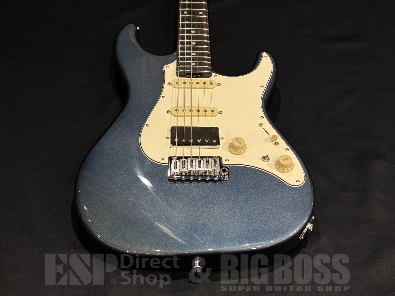 【即納可能】EDWARDS(エドワーズ) E-SNAPPER-AL/R / Supreme Blue 京都店