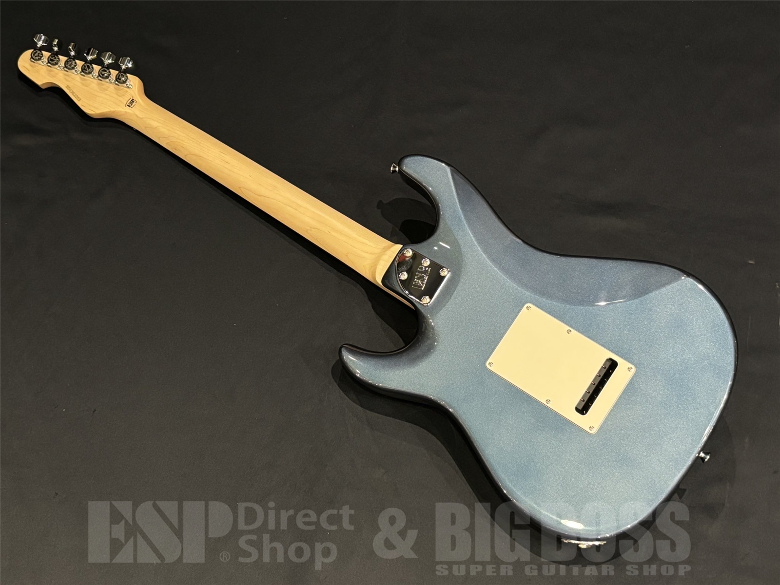 【即納可能】EDWARDS(エドワーズ) E-SNAPPER-AL/R / Supreme Blue 京都店