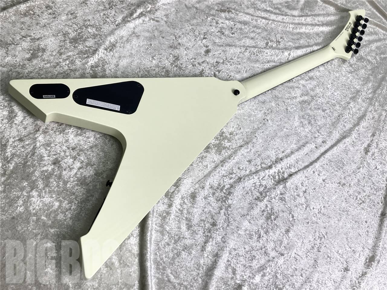 【即納可能/中古品】LTD(エルティーディー) VULTURE Olympic White (METALLICA/James Hetfieldモデル)お茶の水駅前店・別館【新春初売りお年玉セール対象商品】