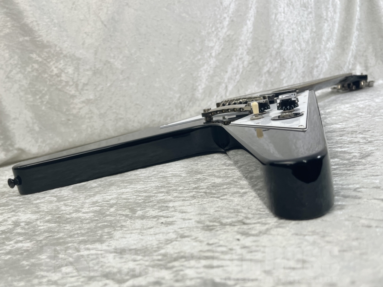 【即納可能/お正月価格】 Epiphone( エピフォン ) Kirk Hammett 1979 Flying V(Ebony) お茶の水駅前店(東京)【新春初売りお年玉セール対象商品】