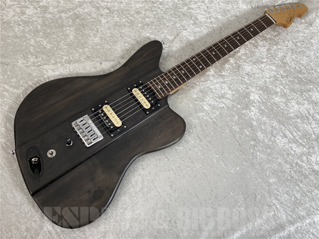 【即納可能】EDWARDS(エドワーズ)Platinum Edition KARMASTER (9mm Parabellum Bullet/滝 善充 Model) お茶の水駅前店(東京)