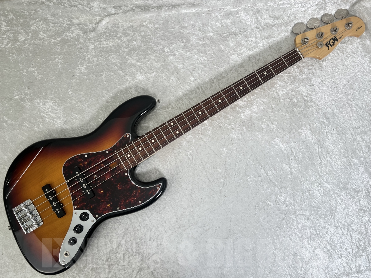 【即納可能/お正月価格】FUJIGEN(フジゲン) NJB100RAL / 3Tone Sunburst お茶の水駅前店(東京)【新春初売りお年玉セール対象商品】