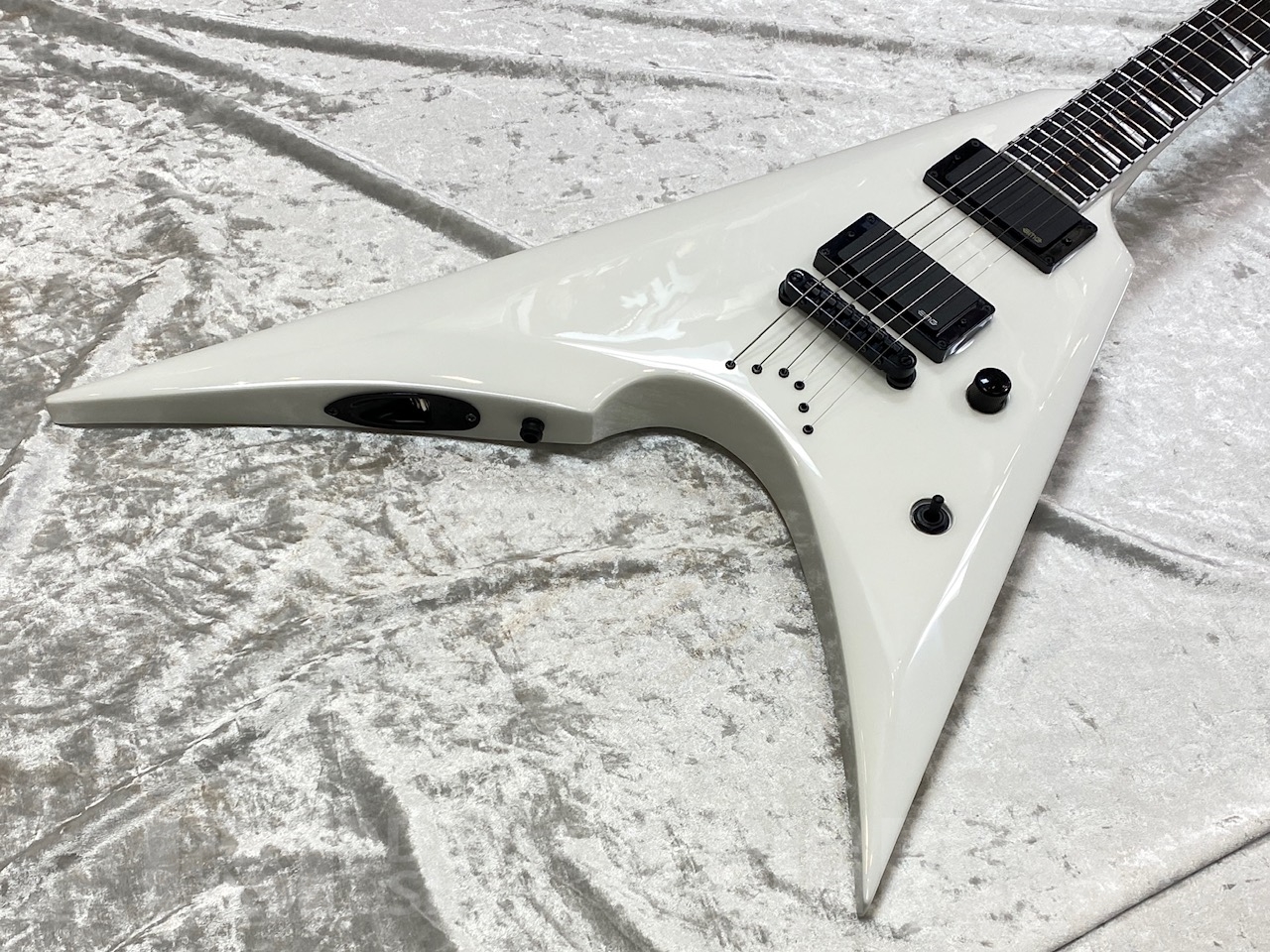 【即納可能】E-II ARROW-NT/Snow White GWS