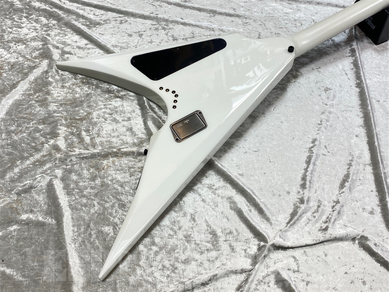 【即納可能】E-II ARROW-NT/Snow White GWS