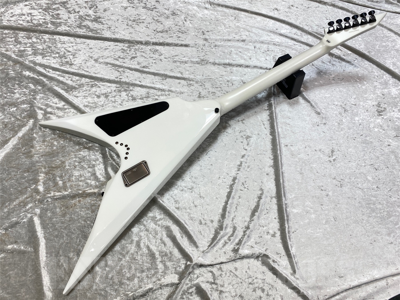 【即納可能】E-II ARROW-NT/Snow White GWS