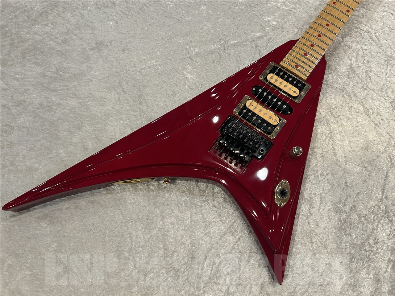 【即納可能/お客様委託品】 EDWARDS (エドワーズ) E-PV-143 / See Thru Red 仙台店