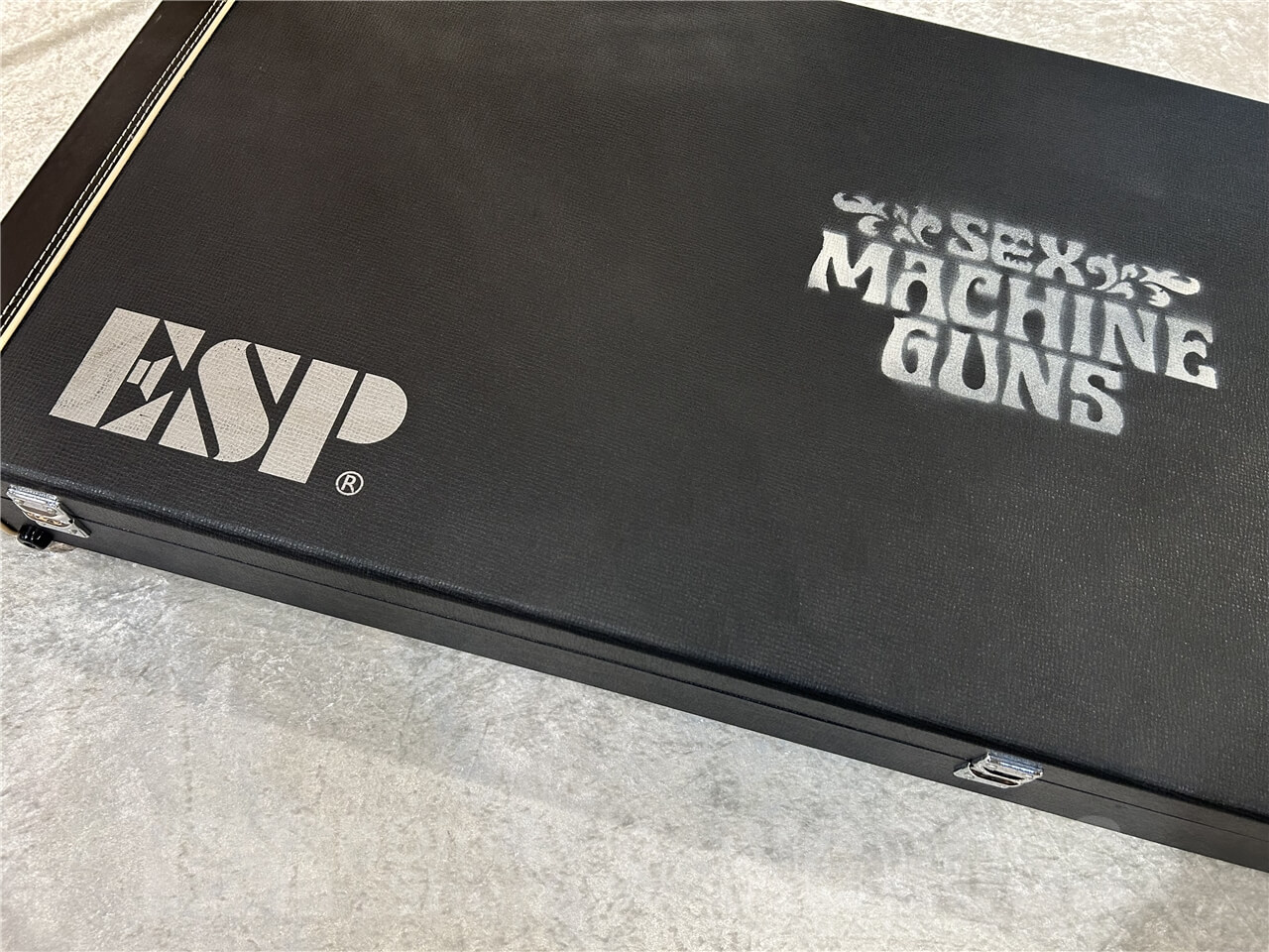 【即納可能/お客様委託品】 EDWARDS (エドワーズ) E-PV-143 / See Thru Red 仙台店