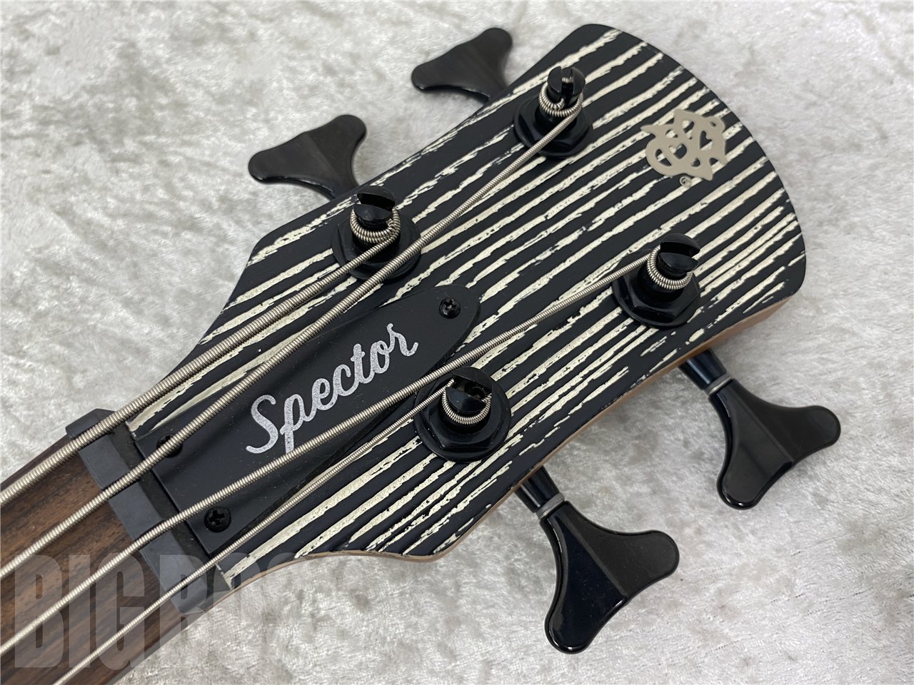 【即納可能/お正月価格】Spector(スペクター) NS PULSE 4 Satin EX-LTD #BKWH お茶の水駅前店(東京)【新春初売りお年玉セール対象商品】