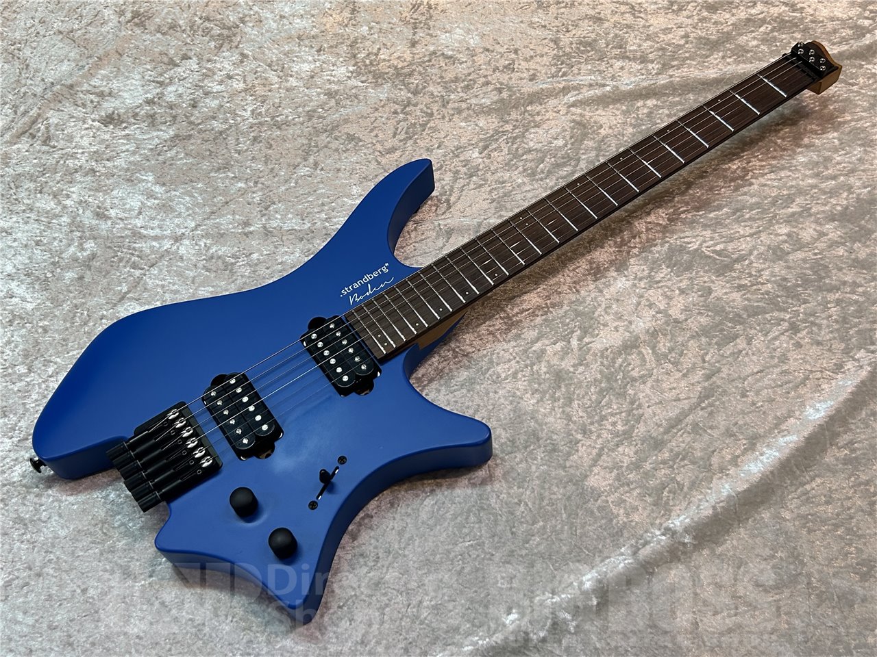 【中古品/即納可能】strandberg(ストランドバーグ) Boden Essential 6(Galactic Blue) 広島店 【新春初売りお年玉セール対象商品】