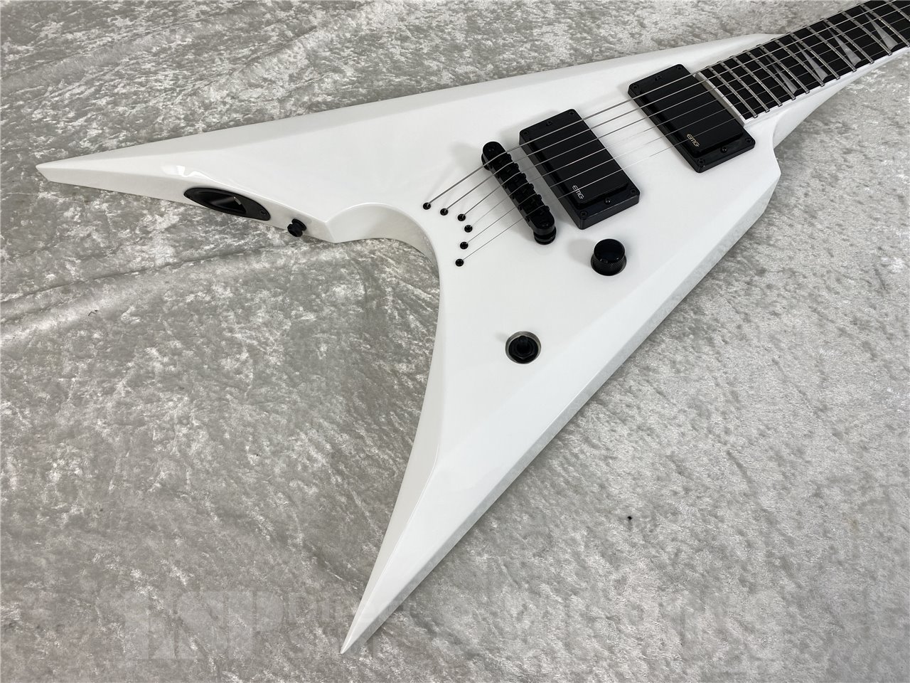 【即納可能】E-II(イーツー) ARROW-NT (Snow White)  お茶の水駅前店(東京)