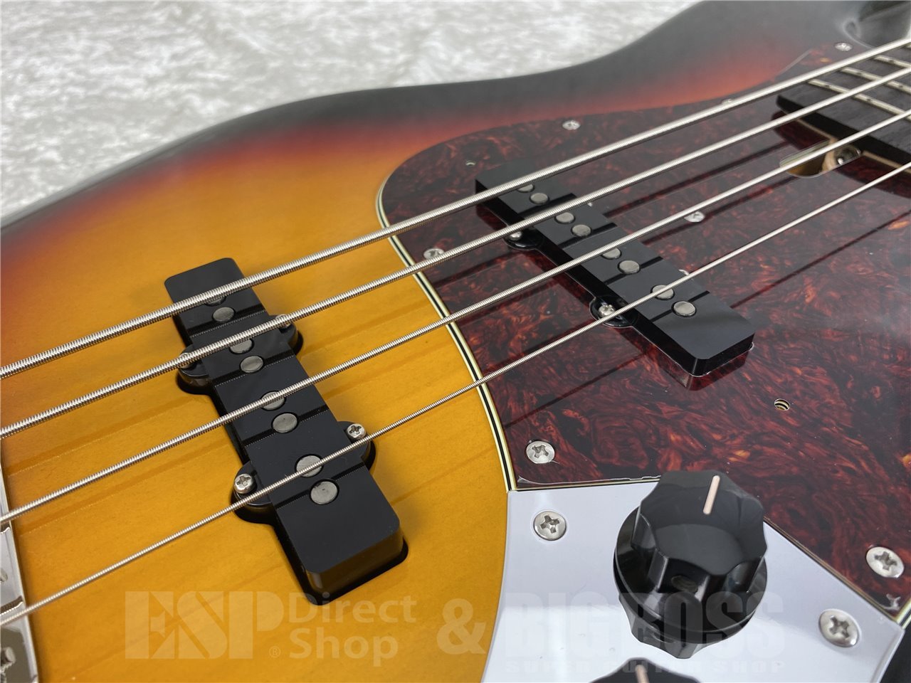 【即納可能】SAITO GUITARS(サイトウギターズ) S-420bCSJ Heritage Fretted (3Tone Burst) お茶の水駅前店(東京)