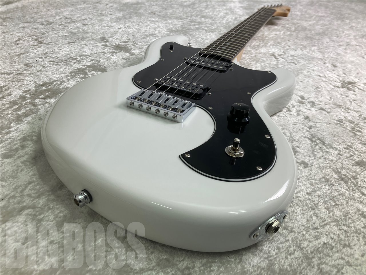 【即納可能】EDWARDS Platinum Edition(エドワーズプラチナムエディション) ULTRATONE-SE / White お茶の水駅前店(東京)