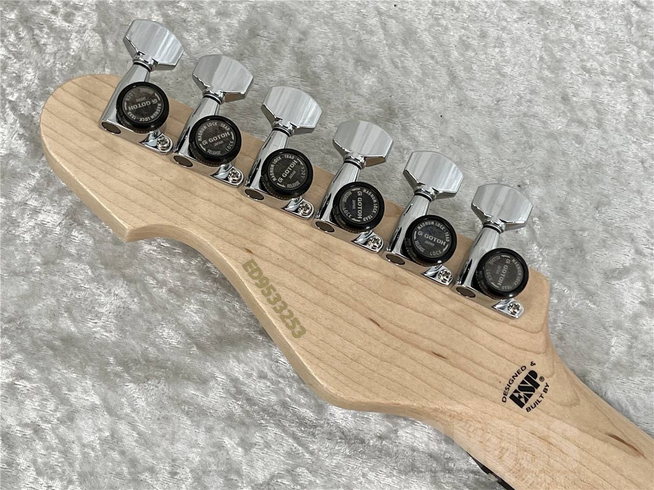 【即納可能】EDWARDS(エドワーズ) E-SNAPPER-AL/R (Supreme Blue) お茶の水駅前店・別館