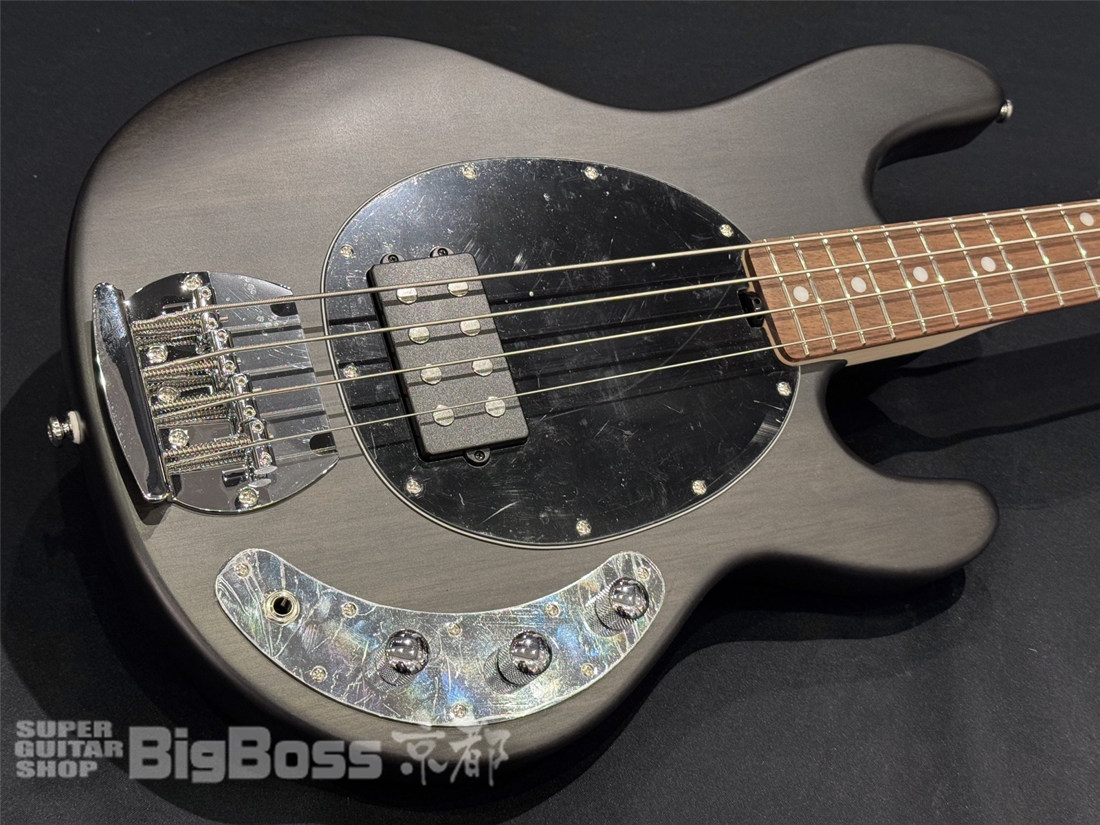 【即納可能】Sterling by MUSIC MAN(スターリンバイミュージックマン) SUB STINGRAY RAY4 / Trans Black Satin 京都店