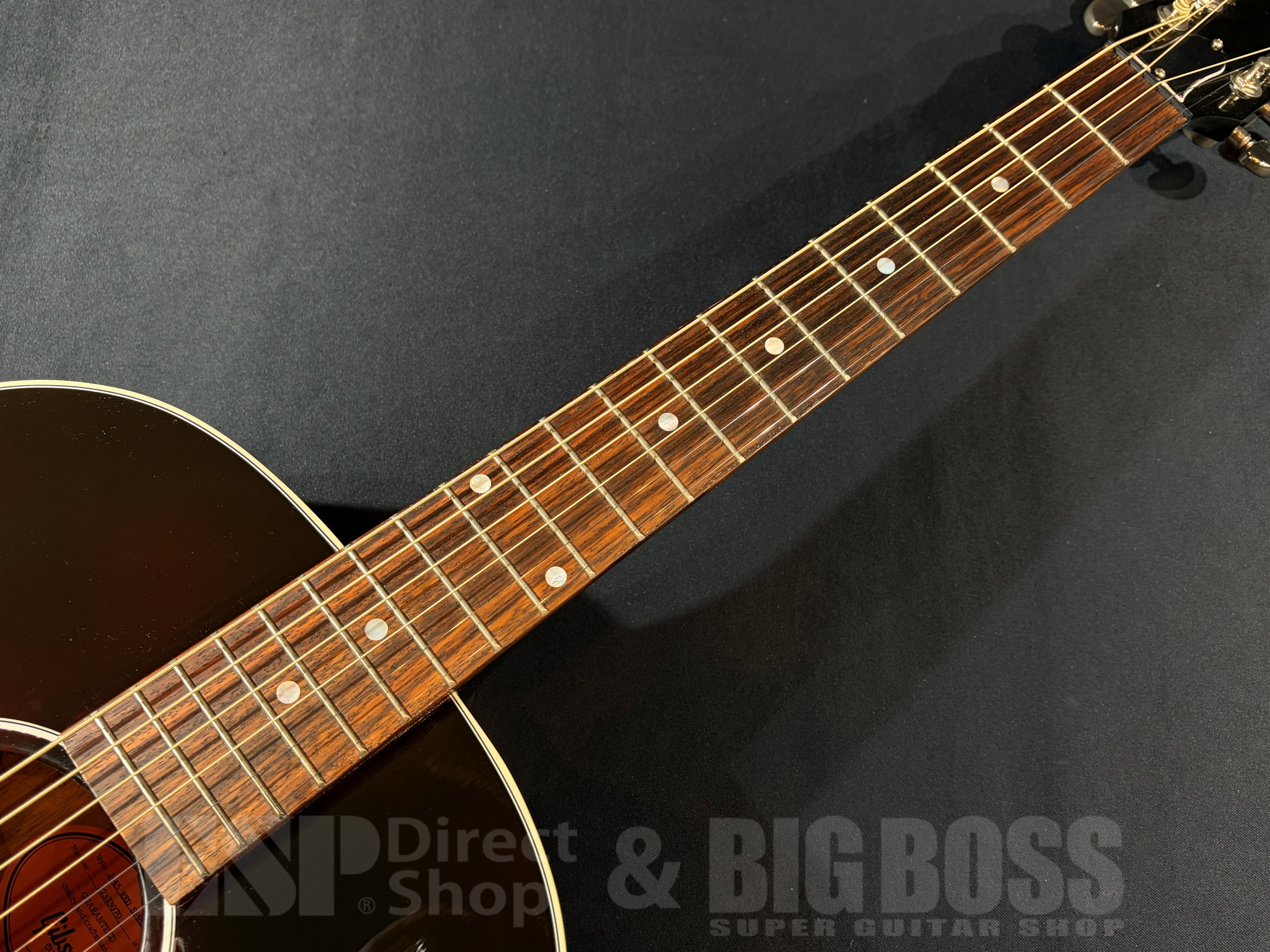 【即納可能/アウトレット】GIBSON(ギブソン) J-45 RED SPRUCE TRIBURST / 大阪店　【新春初売りお年玉セール対象商品】