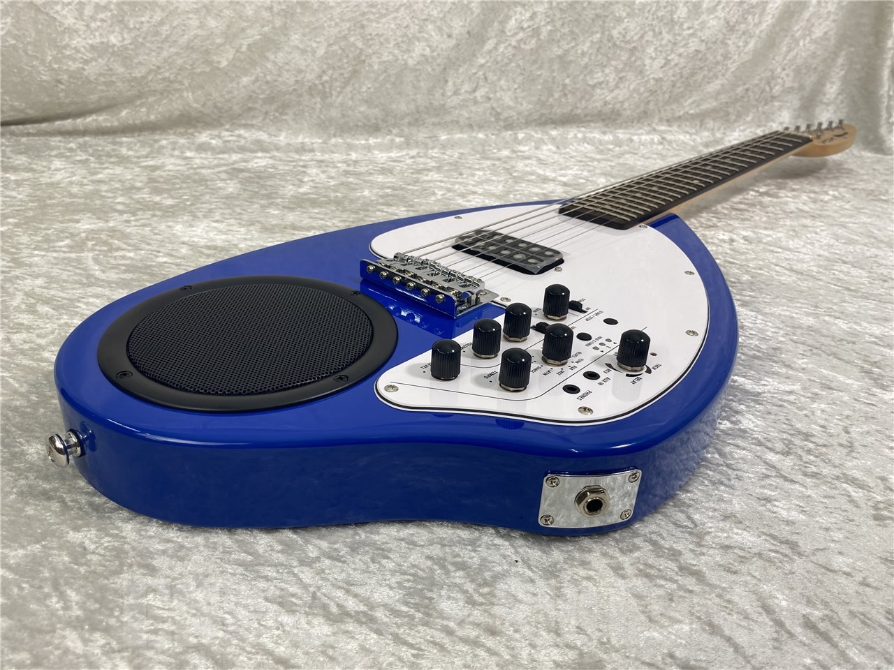 【即納可能/お正月価格】VOX (ヴォックス) APC-1 (Blue) お茶の水駅前店(東京)【新春初売りお年玉セール対象商品】