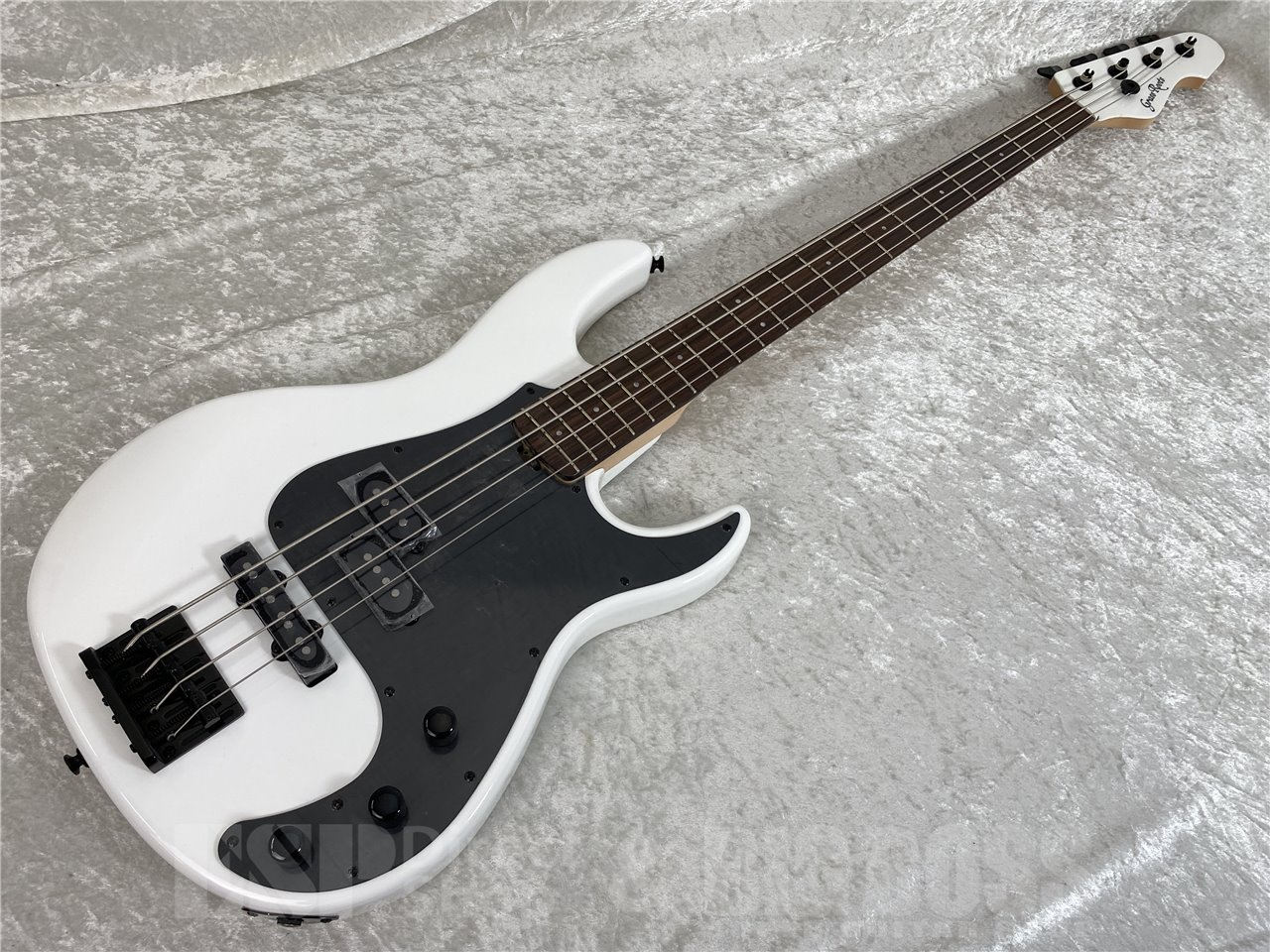 【即納可能/中古品】GrassRoots(グラスルーツ) G-AP-PJ【Snow White】お茶の水駅前店(東京) 【新春初売りお年玉セール対象商品】