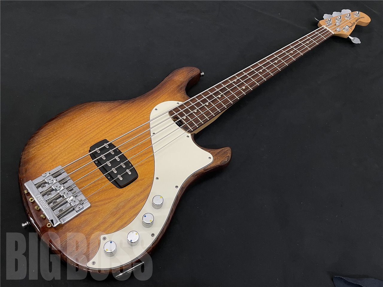 Fender  American Deluxe<br>Dimension Bass V