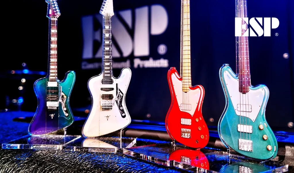 ESP（イー・エス・ピー）より、ファン垂涎の「La’cryma Christi アクリルスタンドコレクション」が登場！